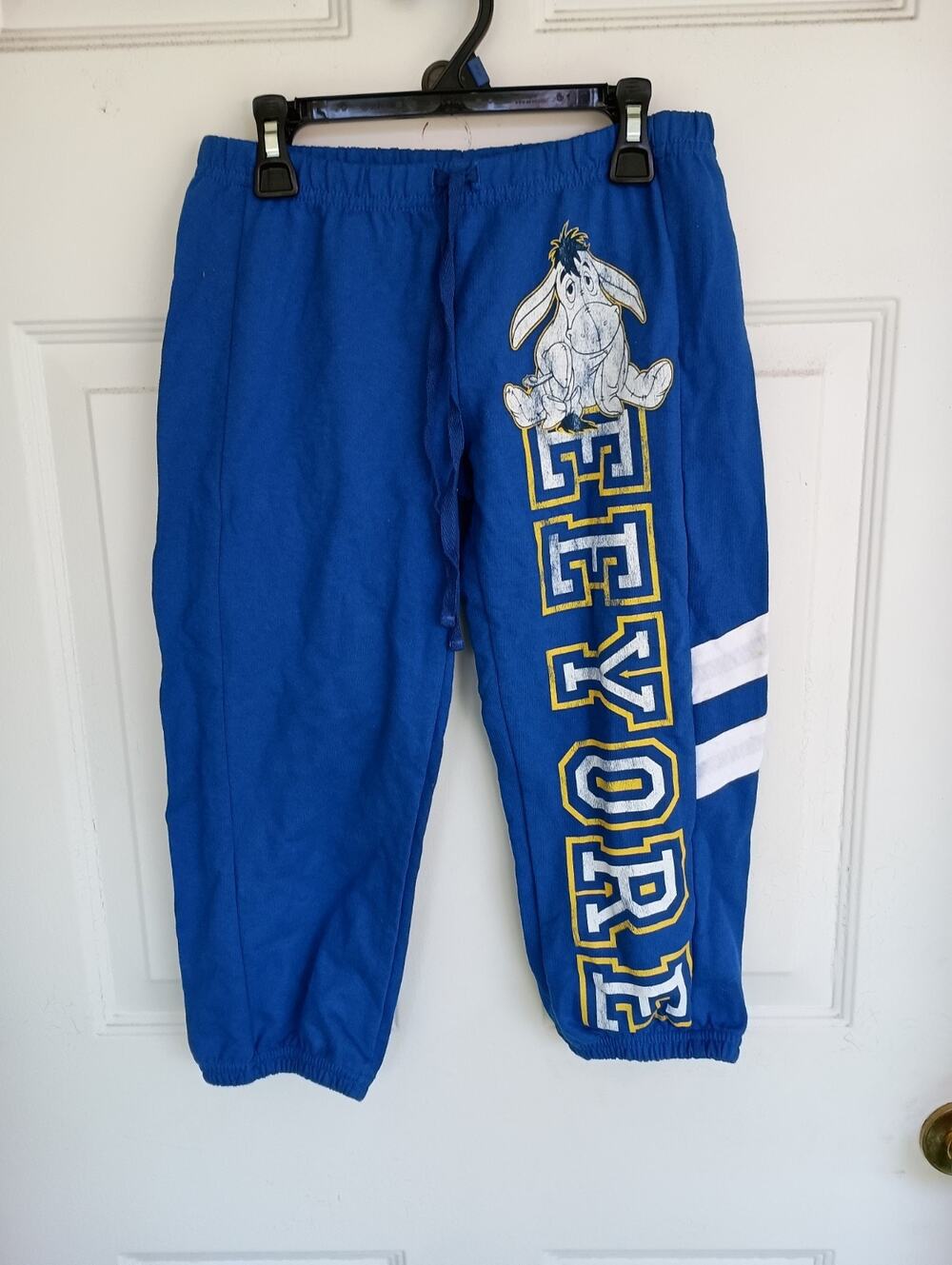 Disney Vintage Eeyore womens capri sweatpants size S 3-5